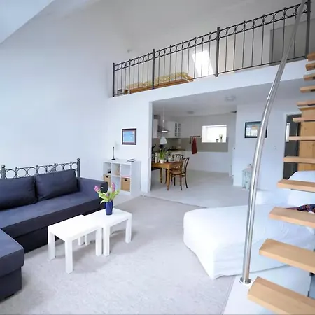 Loft-fewo Im Weinberg Apartment